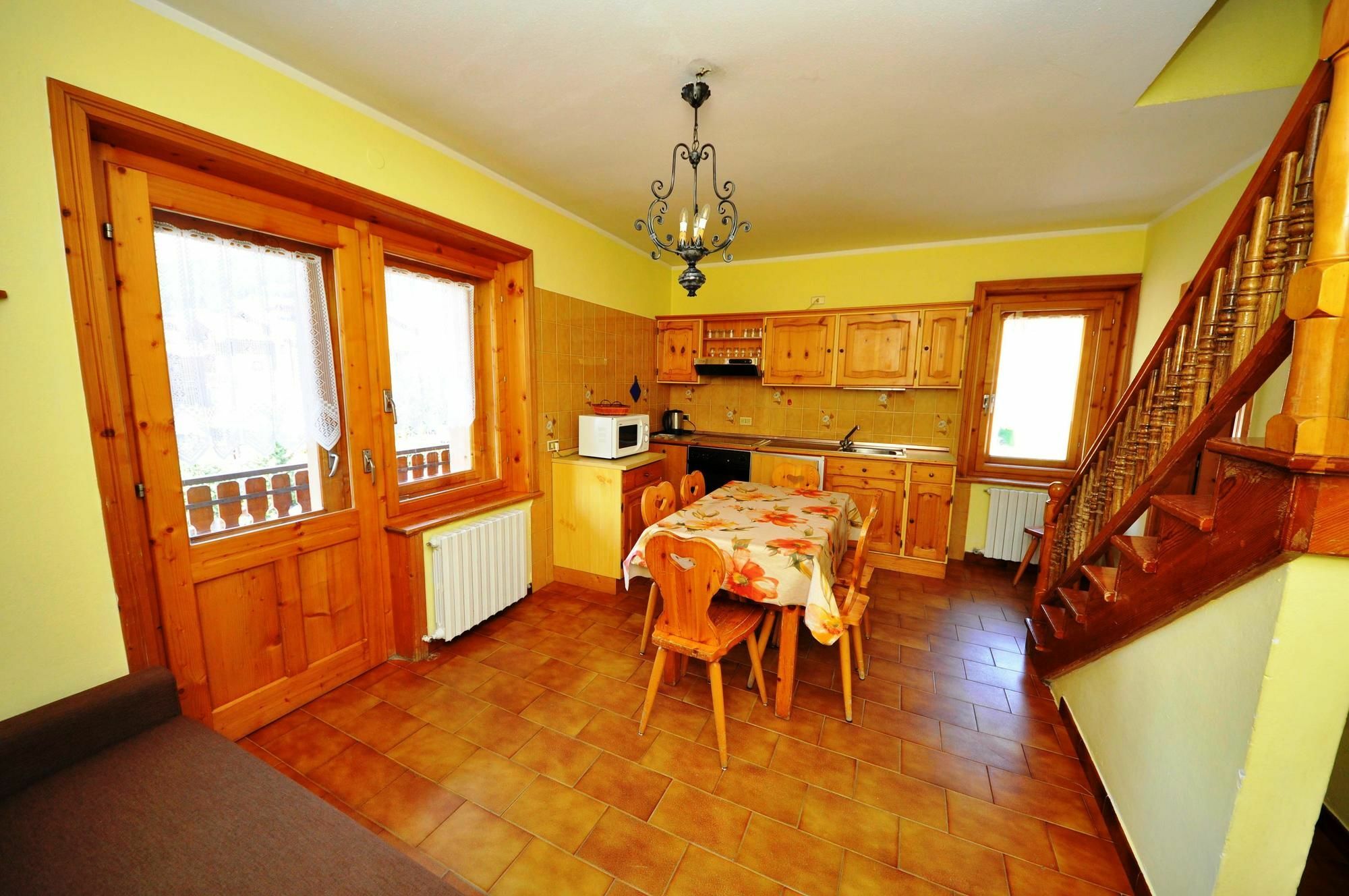 Residence Casa Longa By Livigno Accomodation 외부 사진